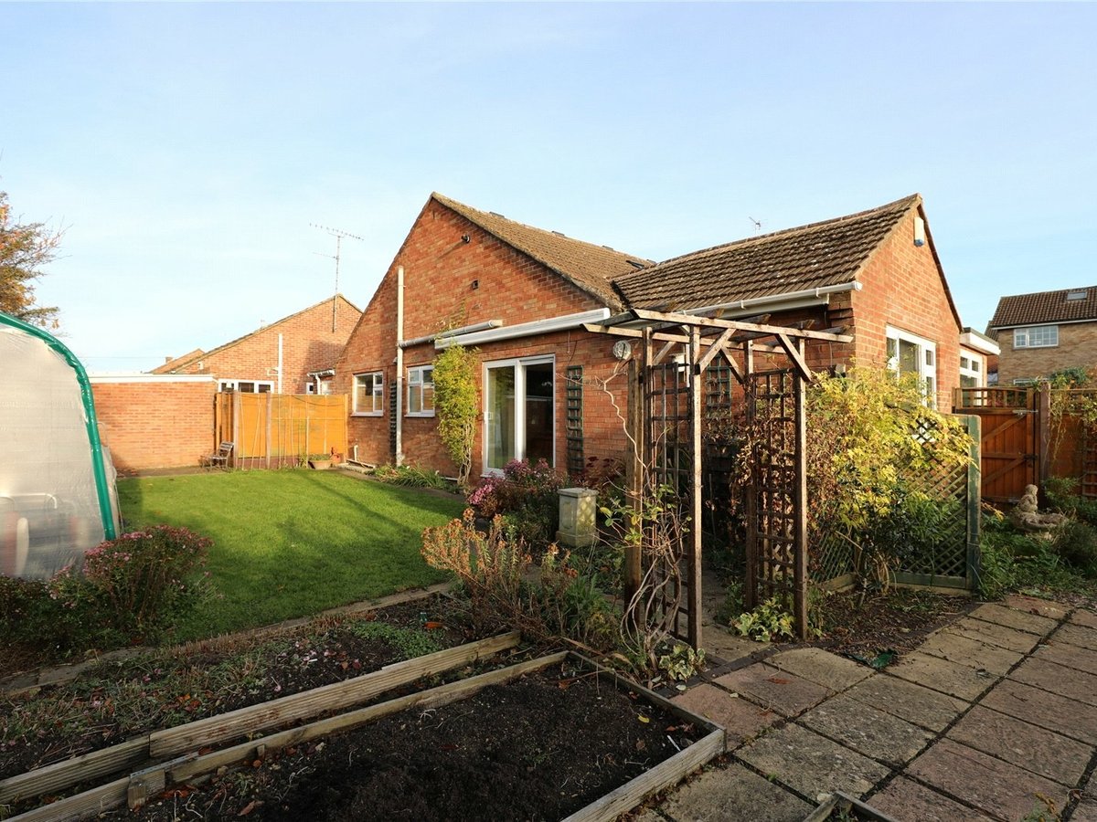 3 bedroom  House,Bungalow for sale in Gloucestershire - Slide-23