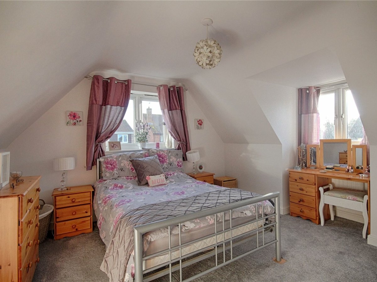 3 bedroom  House for sale in Tewkesbury - Slide-7
