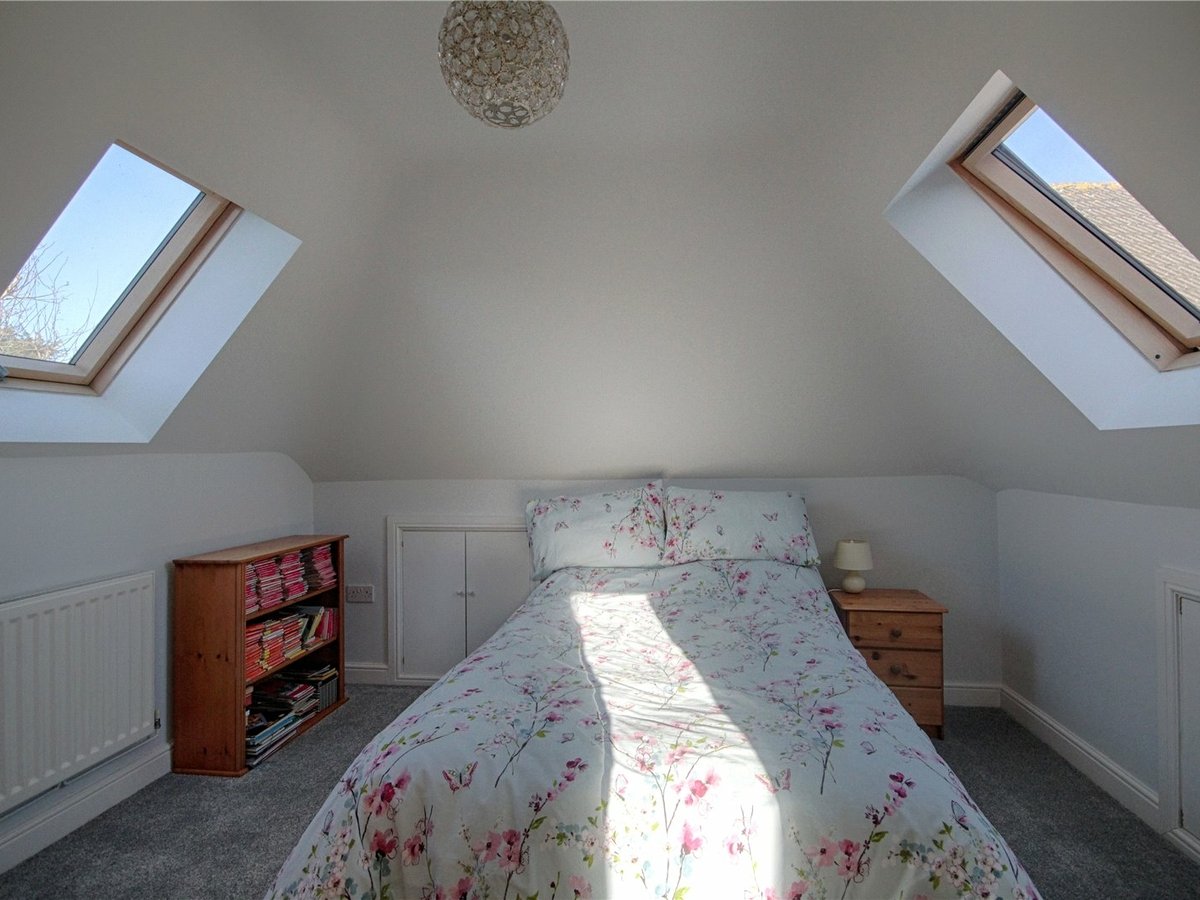 3 bedroom  House for sale in Tewkesbury - Slide-8