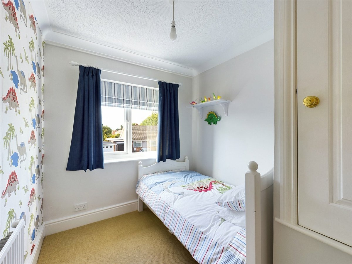 3 bedroom  House for sale in Cheltenham - Slide-9