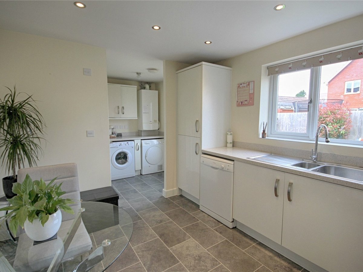 3 bedroom  House for sale in Gloucestershire - Slide-3