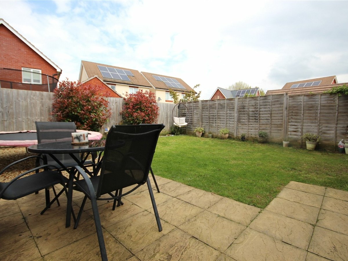 3 bedroom  House for sale in Gloucestershire - Slide-12