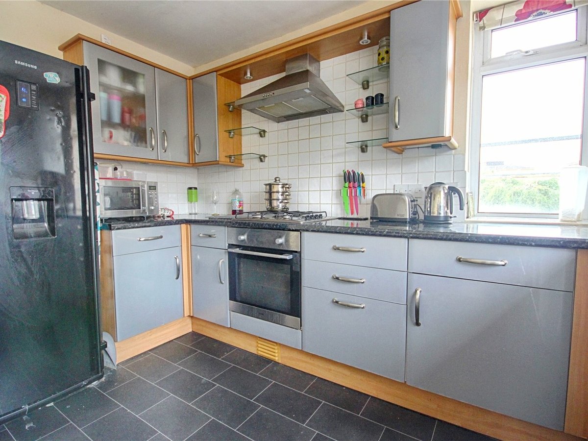 4 bedroom  Flat/Apartment for sale in Gloucestershire - Slide-11