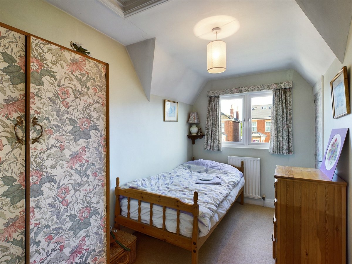 3 bedroom  House for sale in Cheltenham - Slide-15