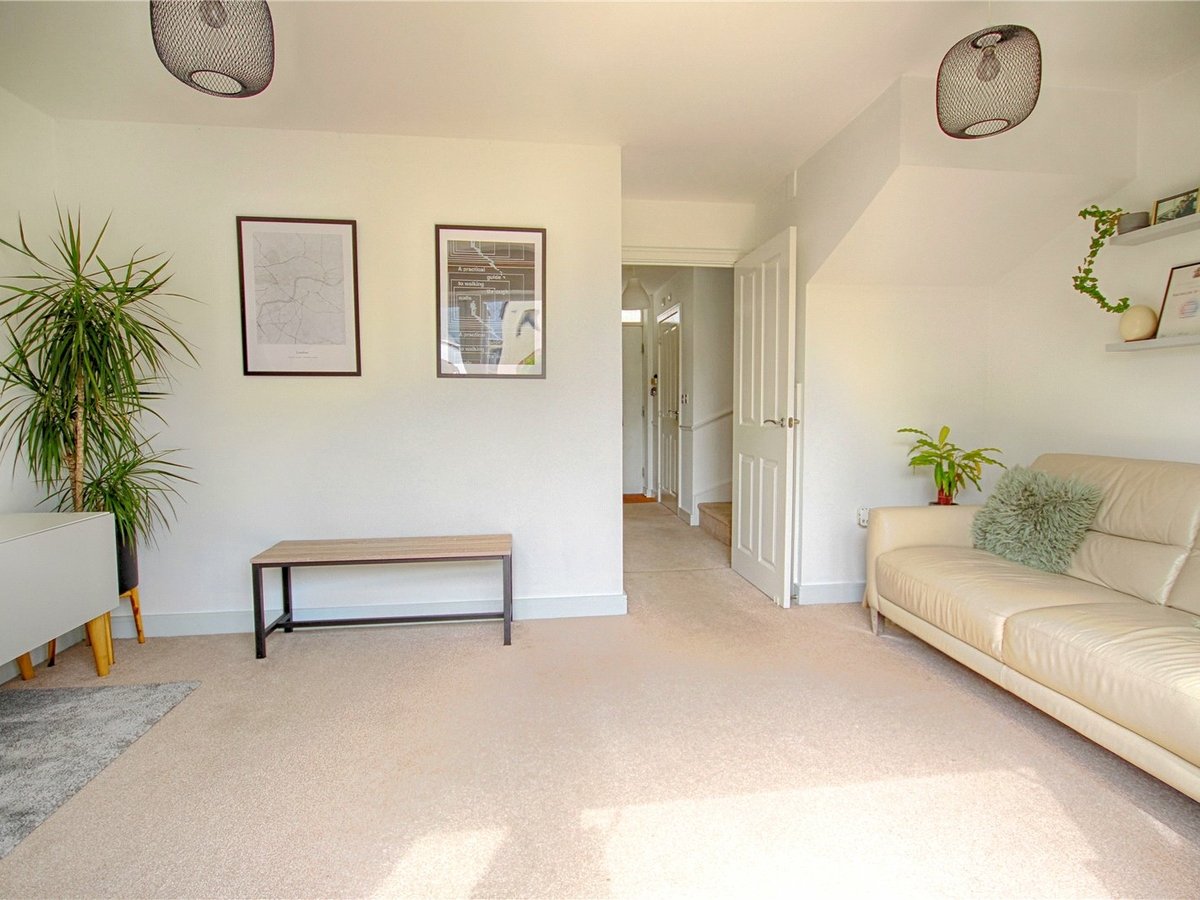 2 bedroom  House for sale in Gloucestershire - Slide-5