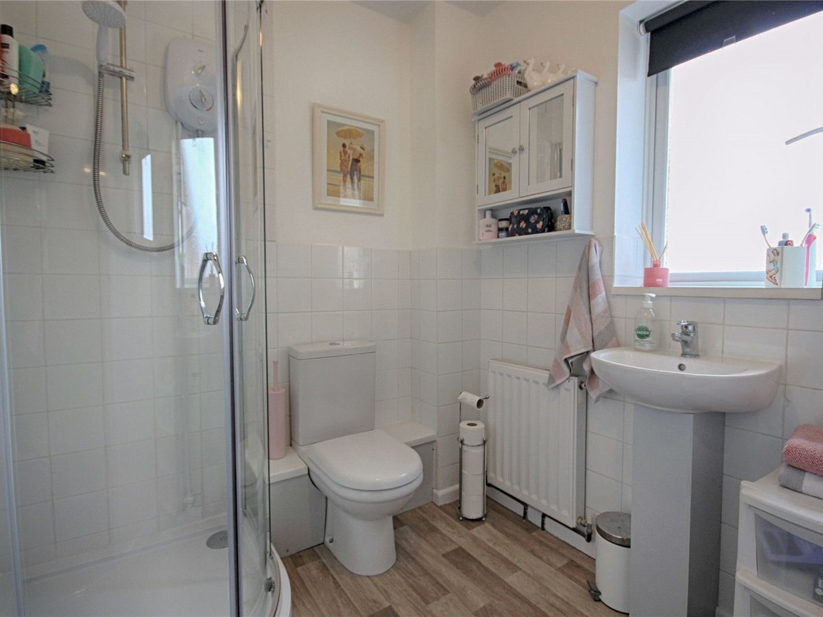 2 bedroom  House for sale in Gloucestershire - Slide-8