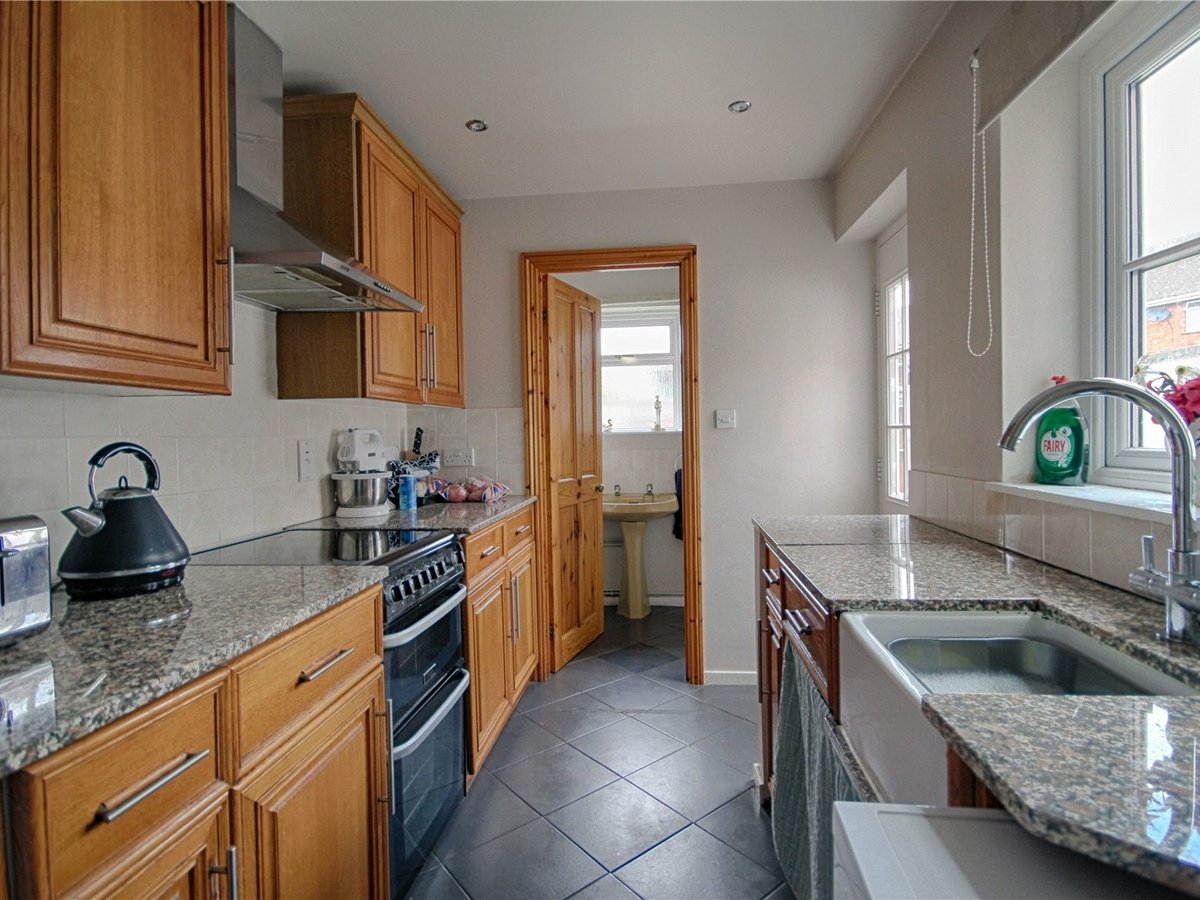 2 bedroom  House for sale in Gloucestershire - Slide-4