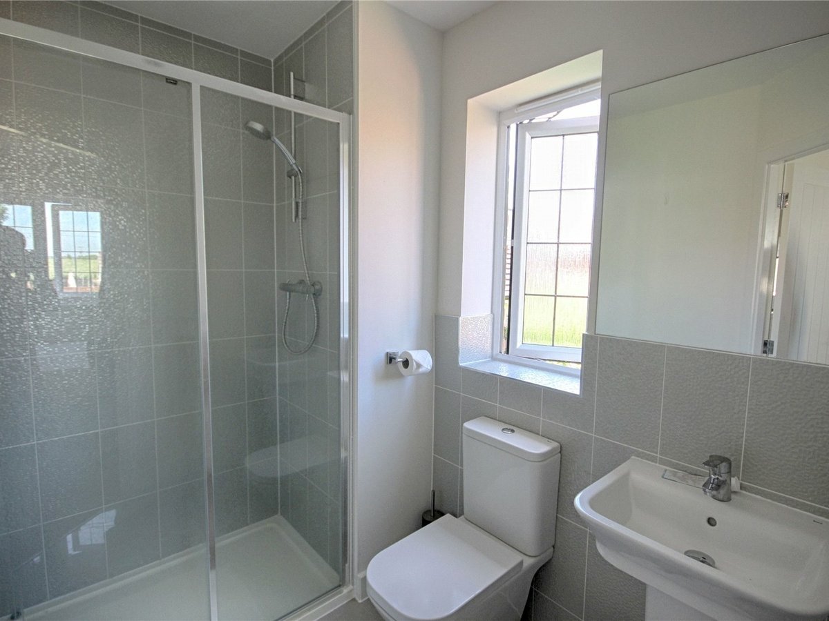 4 bedroom  House for sale in Gloucestershire - Slide-9